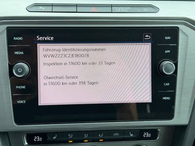 Volkswagen Passat Variant TDI*DSG*NAVI*PDC*F1*ACC* — slika 15