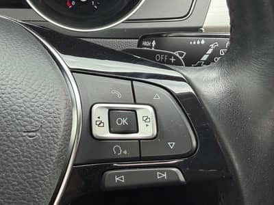 Volkswagen Passat Variant TDI*DSG*NAVI*PDC*F1*ACC* — slika 13