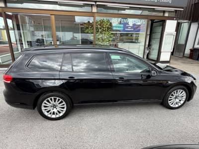 Volkswagen Passat Variant TDI*DSG*NAVI*PDC*F1*ACC* — slika 4