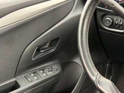 Opel Corsa F*Klima*Sitzheizung*Lenkradheizung*PDC*LED — slika 18