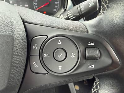 Opel Corsa F*Klima*Sitzheizung*Lenkradheizung*PDC*LED — slika 17