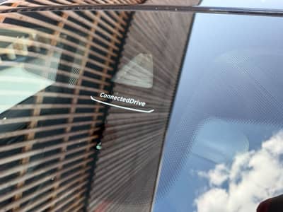 BMW X1 xDrive 20d Sport Line*AUTOMATIK*NAVI*LED*PANO — slika 21