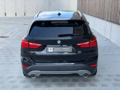 BMW X1 xDrive 20d Sport Line*AUTOMATIK*NAVI*LED*PANO — slika 6
