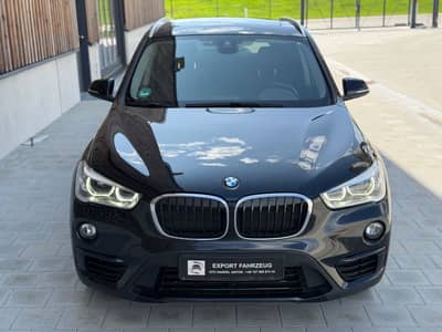 BMW X1 xDrive 20d Sport Line*AUTOMATIK*NAVI*LED*PANO — slika 2