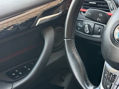 BMW X1 xDrive 20d Sport Line*AUTOMATIK*NAVI*LED*PANO — slika 14