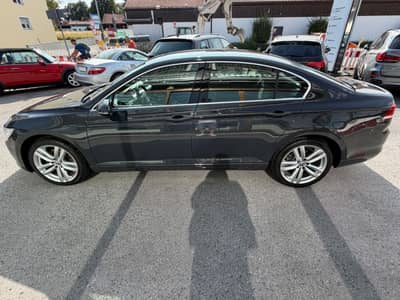 Volkswagen Passat Lim. Comfortline 2.0TDI*NAVI*VIRTUAL*PDC* — slika 6