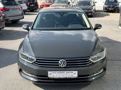 Volkswagen Passat Lim. Comfortline 2.0TDI*NAVI*VIRTUAL*PDC* — slika 2