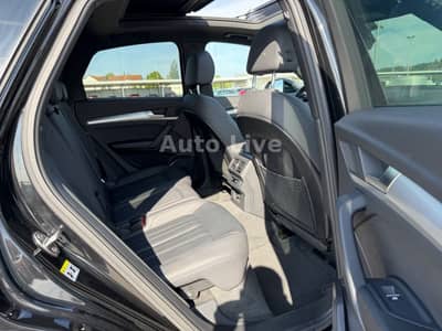 Audi Q5 40 TDI*SB*quattr*PAN*NAVI*VIR*LED*AHK*360*VOL — slika 21