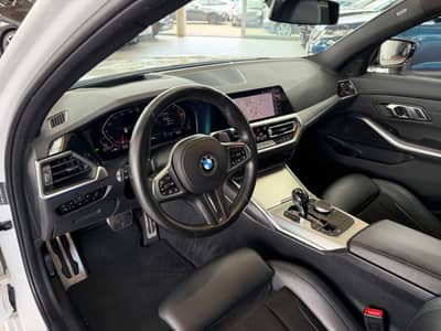 BMW 320 d xDrive M Sport Lim. ACC LED KAM. HUD — slika 13