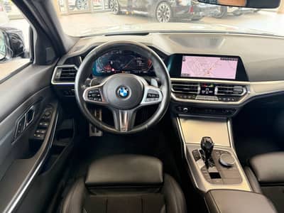 BMW 320 d xDrive M Sport Lim. ACC LED KAM. HUD — slika 11