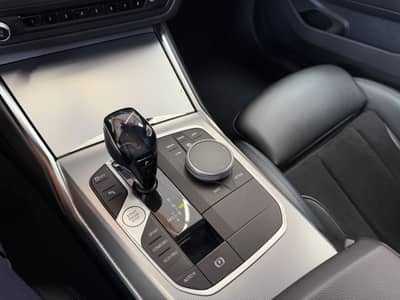 BMW 320 d xDrive M Sport Lim. ACC LED KAM. HUD — slika 22