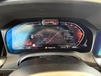 BMW 320 d xDrive M Sport Lim. ACC LED KAM. HUD — slika 19