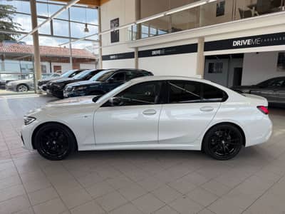 BMW 320 d xDrive M Sport Lim. ACC LED KAM. HUD — slika 6
