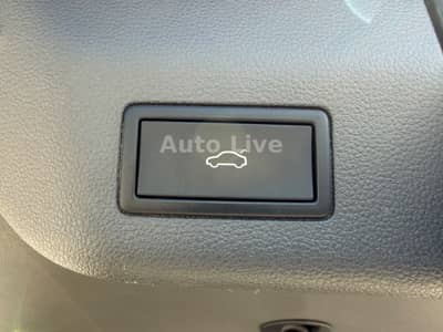Volkswagen T7 2.0 TDI Multivan*DSG*7x SITZ*PANO*VIR*LED*AHK — slika 25