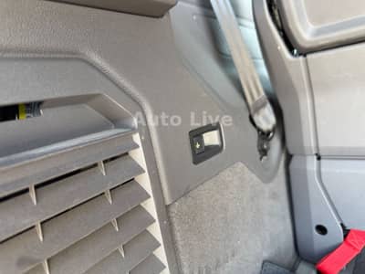 Volkswagen T7 2.0 TDI Multivan*DSG*7x SITZ*PANO*VIR*LED*AHK — slika 29