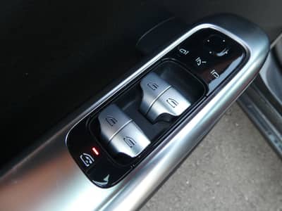 Mercedes-Benz C 220 d Avantgarde Leder LED Nav Kamer 1-Hd HiFi — slika 16