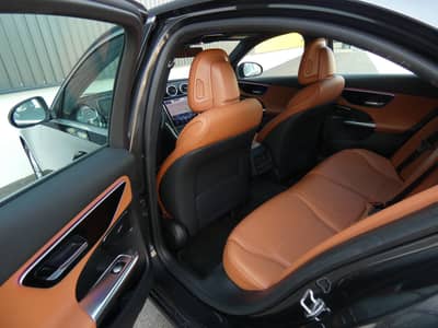 Mercedes-Benz C 220 d Avantgarde Leder LED Nav Kamer 1-Hd HiFi — slika 8