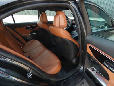 Mercedes-Benz C 220 d Avantgarde Leder LED Nav Kamer 1-Hd HiFi — slika 7