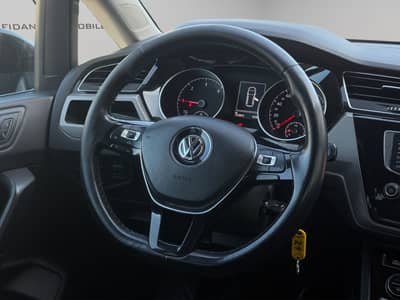 Volkswagen Touran R-Line*7-Sitze*ACC*AHK*Navi* — slika 14