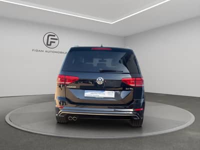 Volkswagen Touran R-Line*7-Sitze*ACC*AHK*Navi* — slika 8