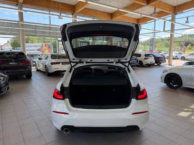 BMW 116 LiM. Advantage LED PDC — slika 10
