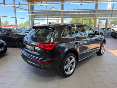 Audi Q5 2.0 TDI 140 kW quattro S-Line Pano ACC — slika 8