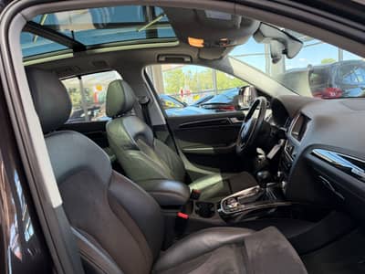 Audi Q5 2.0 TDI 140 kW quattro S-Line Pano ACC — slika 17