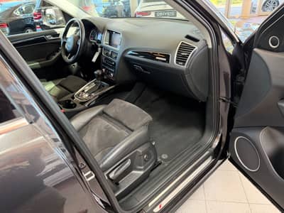 Audi Q5 2.0 TDI 140 kW quattro S-Line Pano ACC — slika 16