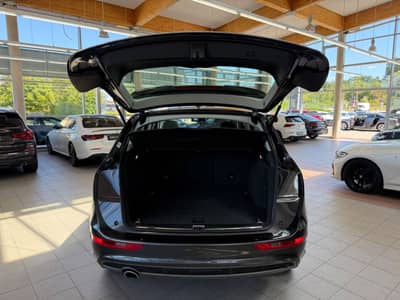 Audi Q5 2.0 TDI 140 kW quattro S-Line Pano ACC — slika 10