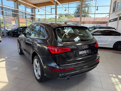 Audi Q5 2.0 TDI 140 kW quattro S-Line Pano ACC — slika 7