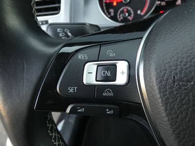 Volkswagen Golf 1.6 TDI LOUNGE 2-Hand Klimaaut SHZ GRA EU6 — slika 13