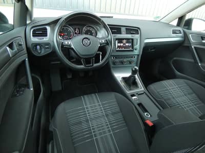 Volkswagen Golf 1.6 TDI LOUNGE 2-Hand Klimaaut SHZ GRA EU6 — slika 3