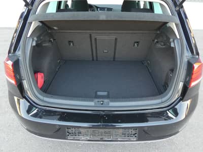 Volkswagen Golf 1.6 TDI DSG Comfortline Navi ACC SHZ 2-Hand — slika 19