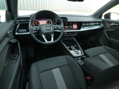 Audi A3 30 TDI Lim S tronic Matrix Virtual PANO Kamer — slika 4