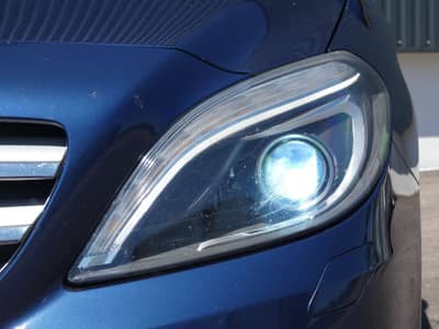 Mercedes-Benz B 250 DCT Bi-Xenon Navi Distronic AHK 17" 2-Hand — slika 20