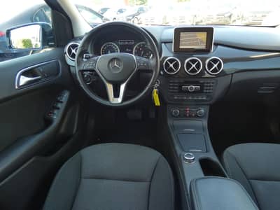 Mercedes-Benz B 250 DCT Bi-Xenon Navi Distronic AHK 17" 2-Hand — slika 4