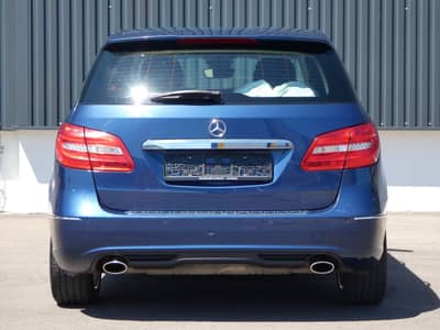 Mercedes-Benz B 250 DCT Bi-Xenon Navi Distronic AHK 17" 2-Hand — slika 22
