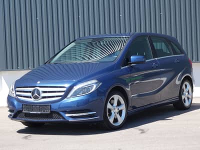 Mercedes-Benz B 250 DCT Bi-Xenon Navi Distronic AHK 17" 2-Hand — slika 1