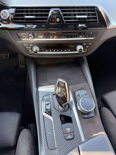 BMW 530d M Sport ACC LED HUK KAMERA 20Zoll — slika 18