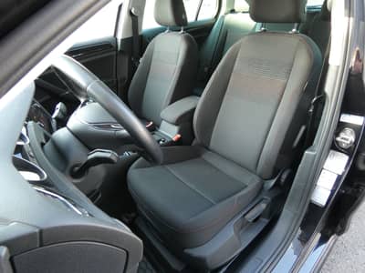 Volkswagen Golf 2.0 TDI Sound LED Navi ACC HiFi SHZ 17" 2-H — slika 5