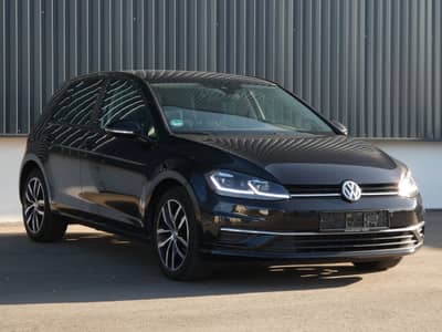 Volkswagen Golf 2.0 TDI Sound LED Navi ACC HiFi SHZ 17" 2-H — slika 21