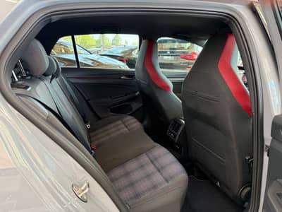 Volkswagen Golf VIII Lim. GTI LED ACC KAM. — slika 25