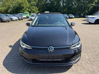 Volkswagen Golf VIII 2.0 TDI Active PANO HEADUP AHK MATRIX — slika 3