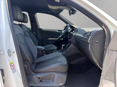 Volkswagen Tiguan R-Line 4Motion*Matrix*ACC*App*Ambiente* — slika 15
