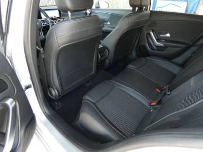 Mercedes-Benz A 180 DCT Edition19 WIDE LED Navi Ambiente 18" — slika 10
