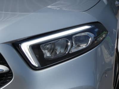 Mercedes-Benz A 180 DCT Edition19 WIDE LED Navi Ambiente 18" — slika 25