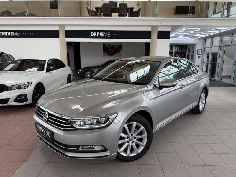 Volkswagen Passat Lim. Highline 2.0TDI DSG Virtual ACC LED