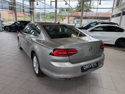 Volkswagen Passat Lim. Highline 2.0TDI DSG Virtual ACC LED — slika 7