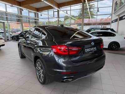 BMW X6 xDrive 30 d LED KAMERA Head-up Soft-Close Tür — slika 7