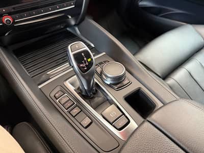 BMW X6 xDrive 30 d LED KAMERA Head-up Soft-Close Tür — slika 22